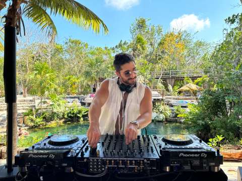 Él es Nicolás Nohra, el primer DJ colombiano en compartir escenario con David Guetta
