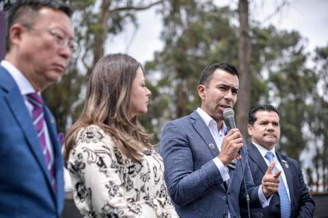 La Gobernación de Cundinamarca inicia obras del RegioTram de Occidente