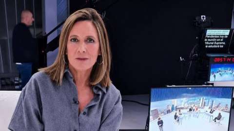 ¿Quién es Marta Gómez, la presentadora que renunció en vivo por presunto maltrato?