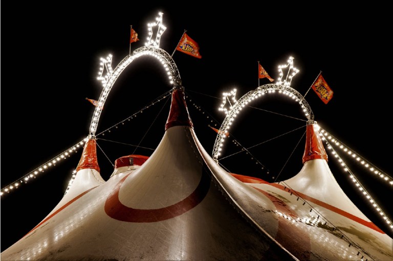 Crónicas de un circo sin gracia: Un grotesco espectáculo