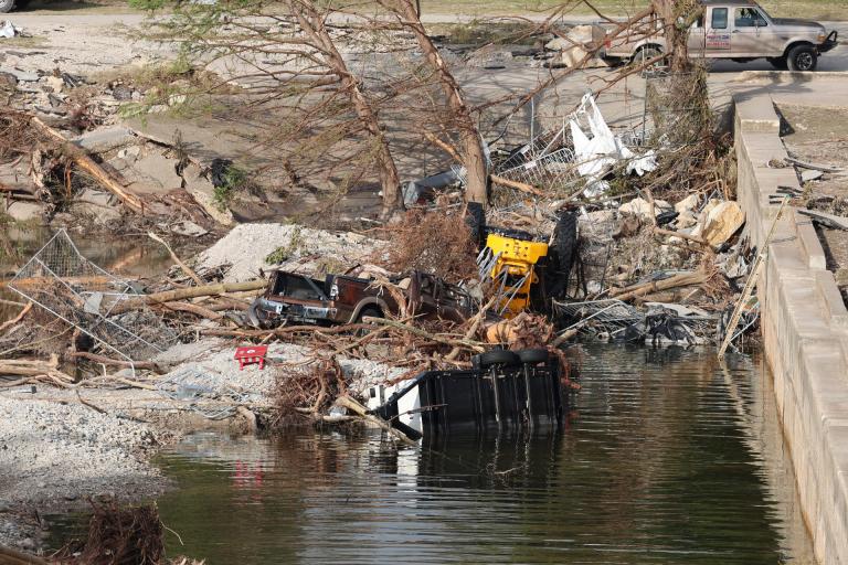 Las inundaciones en Texas (EE. UU.) dejaron más de 100 muertos y 160 desaparecidos