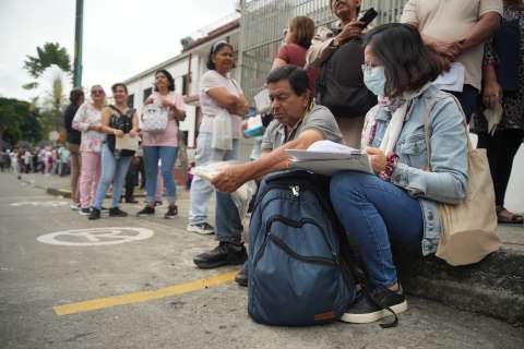 Deudas de las EPS: ¿cómo resolver un problema de $32 billones? ¿Quién debe pagar?