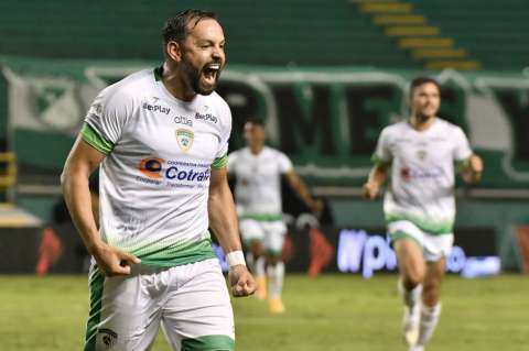 Equidad venció a Deportivo Cali y está entre los cuatro mejores de la liga