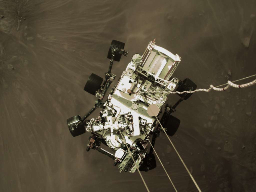 Las tareas pendientes que tiene el robot Perseverance son llegar al delta por el que fluyó un río, recolectar muestras y concentrarlas en el borde del cráter para que futuras misiones las recojan.
