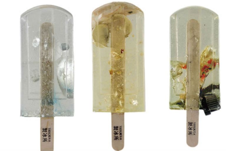 Así hicieron las 100 paletas de agua contaminada que dan la vuelta al mundo