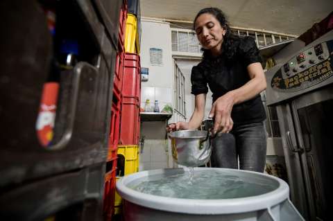 Racionamiento de agua en Bogotá: los barrios con cortes este lunes 17 de febrero