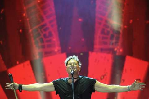 En fotos: así se vivió el concierto de aniversario de Carlos Vives en Bogotá