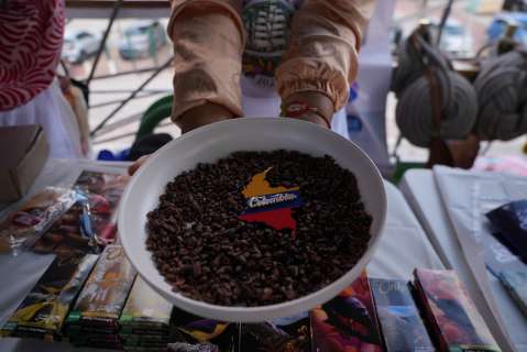 Así sabe Colombia: los campesinos y artesanos detrás de la muestra comercial en Curazao