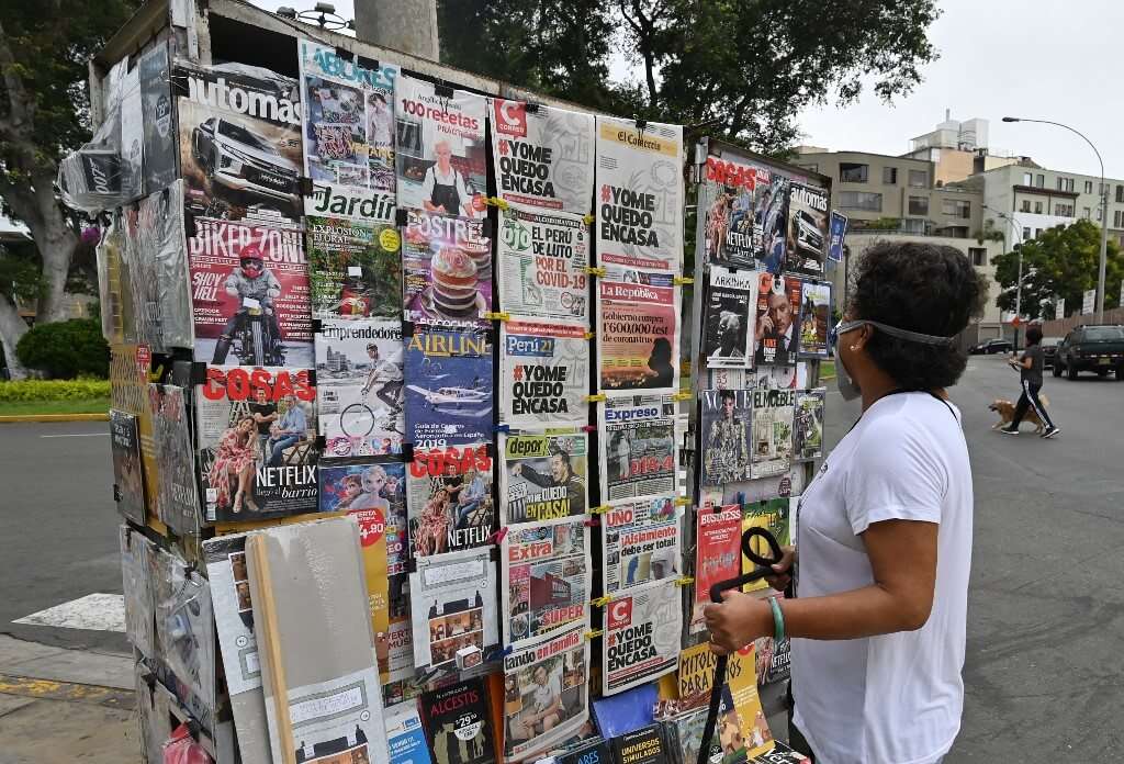 La decisión de Facebook ocurre mientras crecen las preocupaciones por recortes y cierres de medios golpeados por las medidas de confinamiento y la masiva caída de la publicidad producto de la crisis sanitaria. / AFP