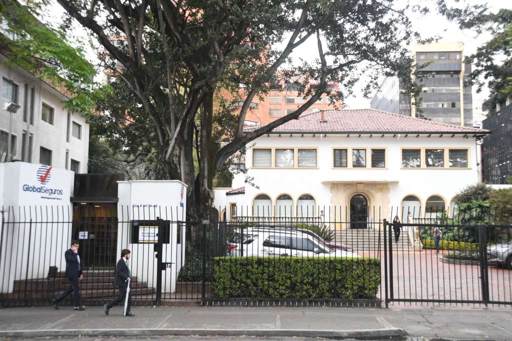 Global Tuition, en Barbados, es la mayor accionista de la aseguradora colombiana Global Seguros de Vida. / Gustavo Torrijos - El Espectador