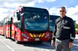 Roberto Mora: 22 años al volante de un articulado de Transmilenio viendo cómo cambia Bogotá