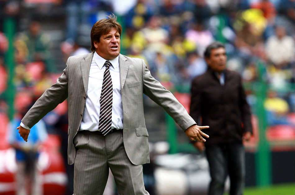 Miguel Herrera guió al América de México al título en el Apertura 2013.