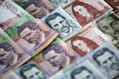 Comerciantes en Bogotá afirman que ventas cayeron 45 % por pico y placa el fin de semana