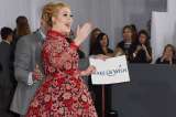 Adele también se rinde ante las excentricidades