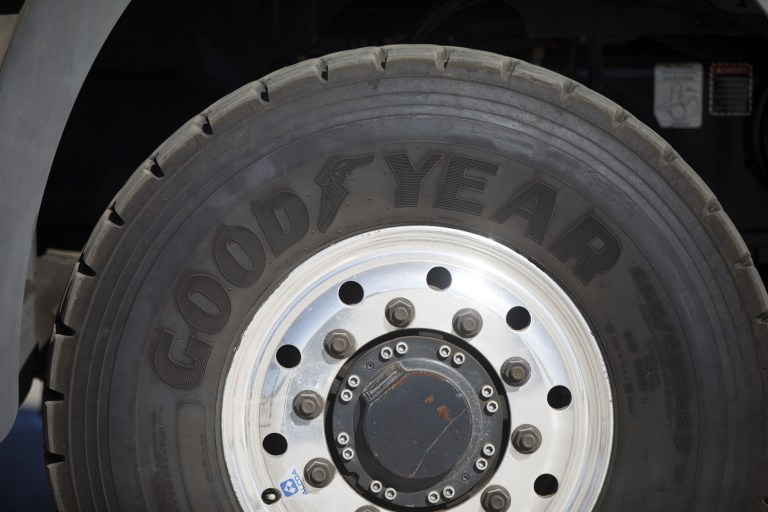 Estadounidense Goodyear cesó sus operaciones en Venezuela, no aguantó más