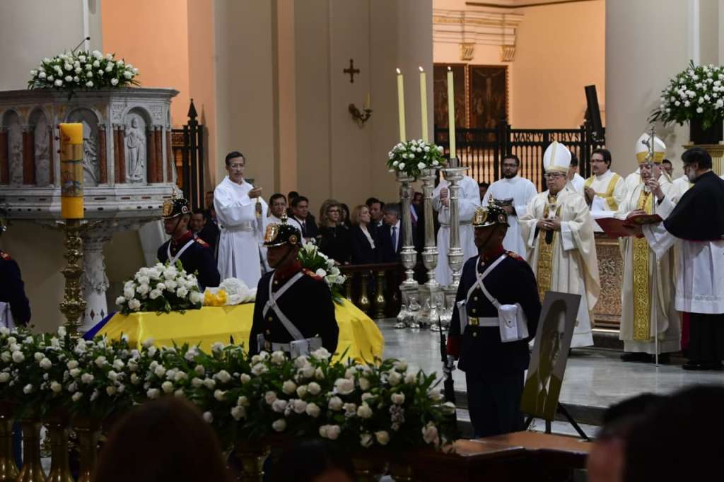 Ceremonia en la Catedral Primada.