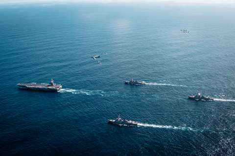 EE. UU. publica primeras imágenes del USS Gerald Ford en el Caribe