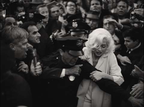 “Rubia”, Ana de Armas se entrega como Marilyn Monroe en este nuevo tráiler