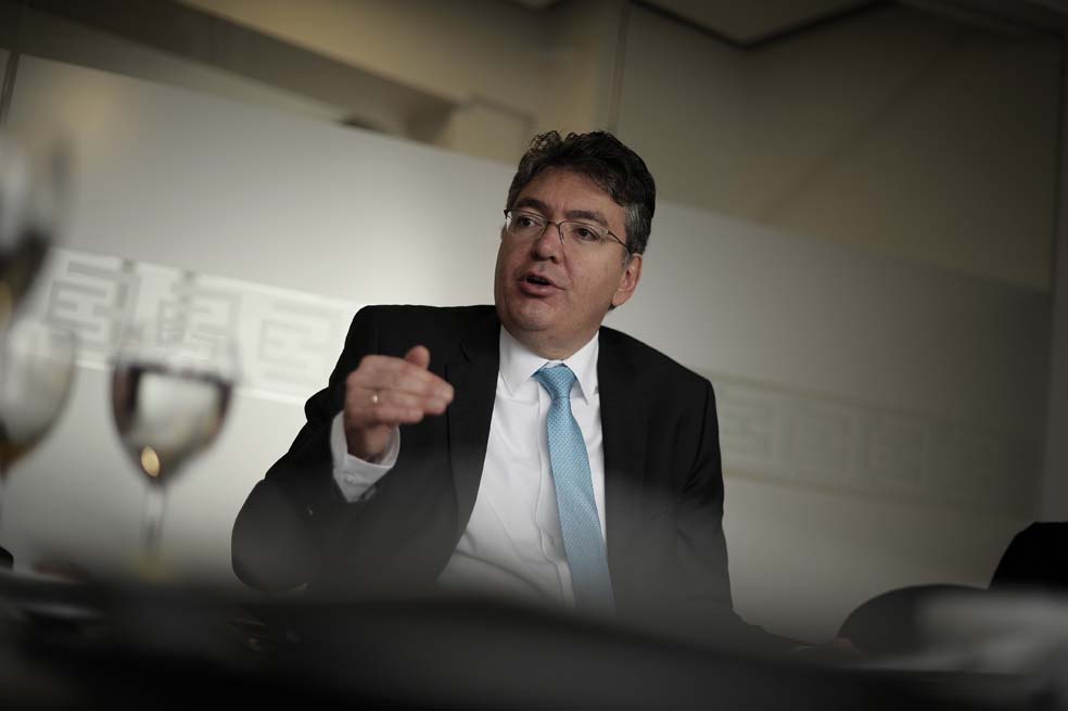 Mauricio Cárdenas Santamaría, ministro de Hacienda y autor de la obra “Introducción a la economía colombiana”.