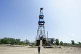 China lanza futuros de petróleo y desafía al WTI y el Brent