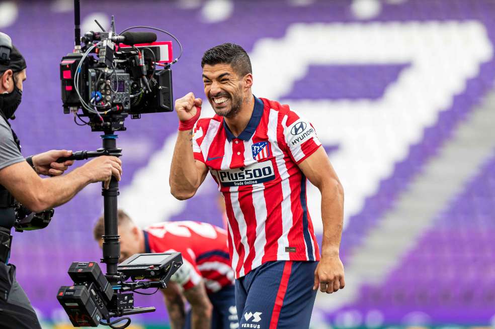 El delantero uruguayo Luis Suárez, goleador y figura del Atlético de Madrid, campeón de la liga de España. /LaLIga