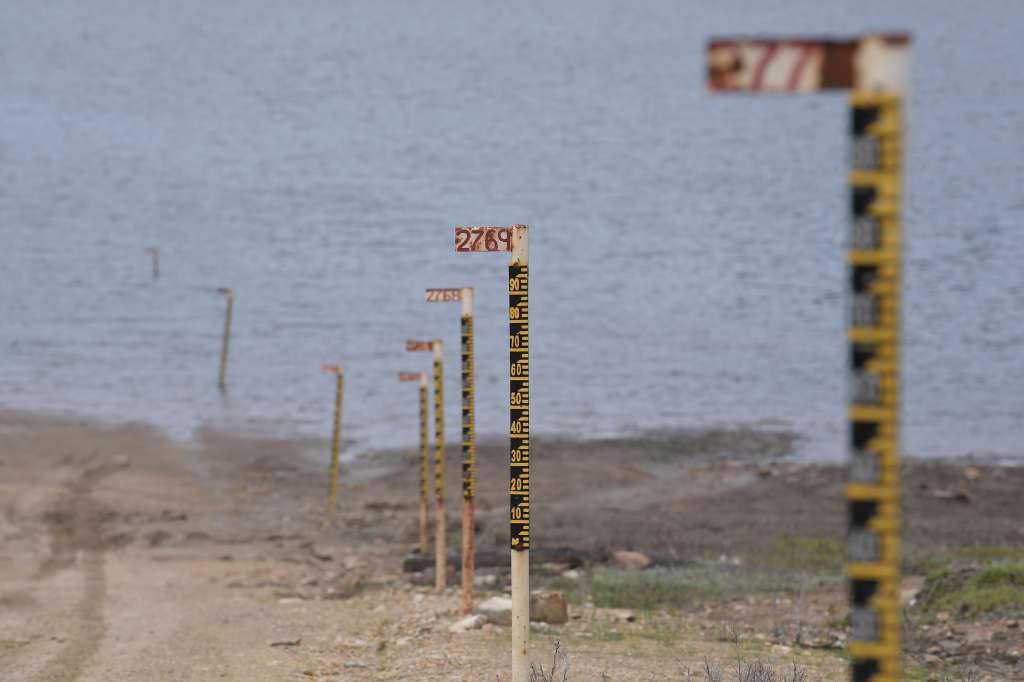 Bajo nivel de agua en esta represa localizada en el municipio de La Calera, a 12 km de Bogotá, tras un año de racionamiento.