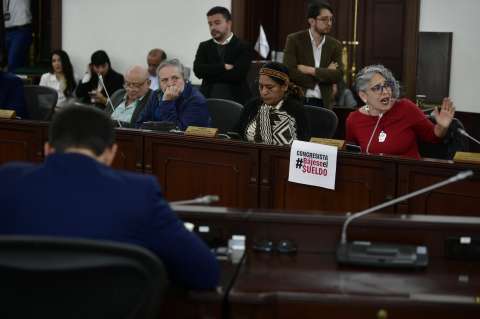 Estos son los funcionarios que tienen un salario más alto que el de los congresistas