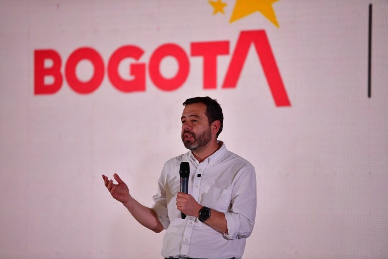 Revocatoria contra Galán avanza: este viernes radican firmas en la Registraduría