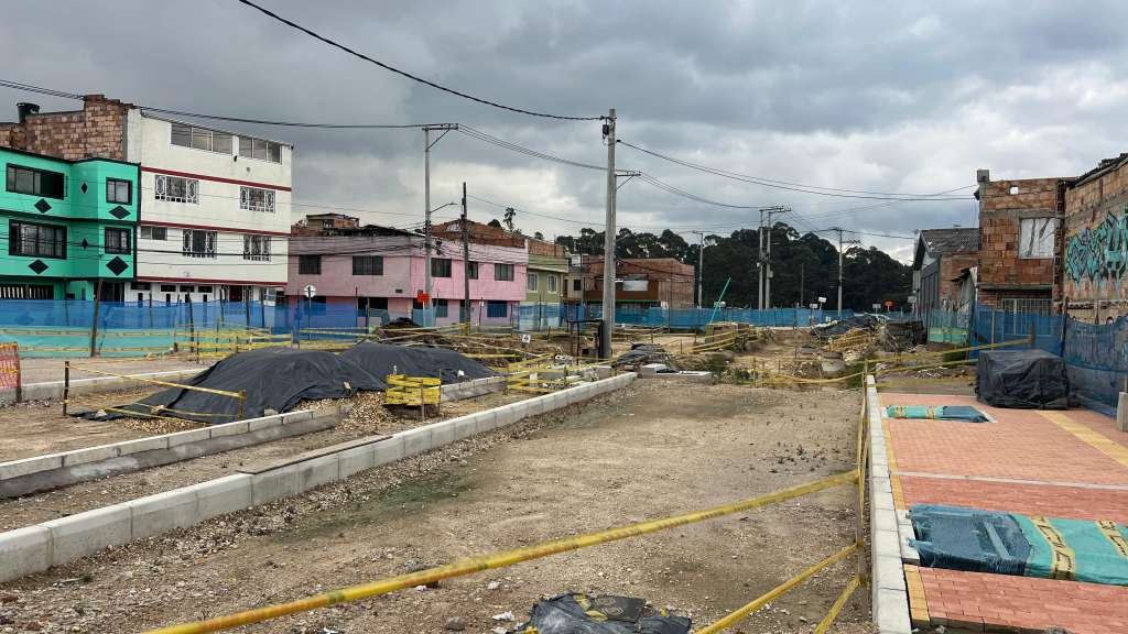 Obras de ampliación av. Las Torres.