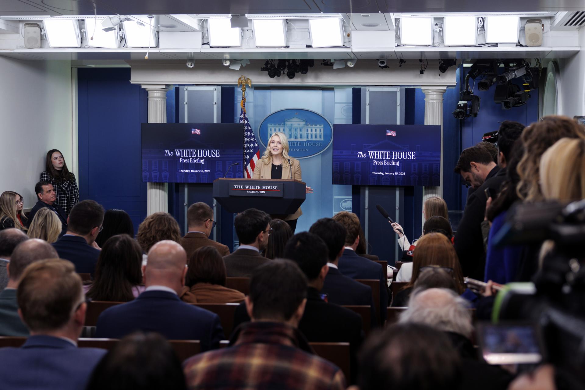 WASHINGTON (United States), 15/01/2026.- White House Press Secretary Karoline Leavitt during a press briefing at the White House in Washington, DC, USA, 15 January 2026. EFE/EPA/WILL OLIVER