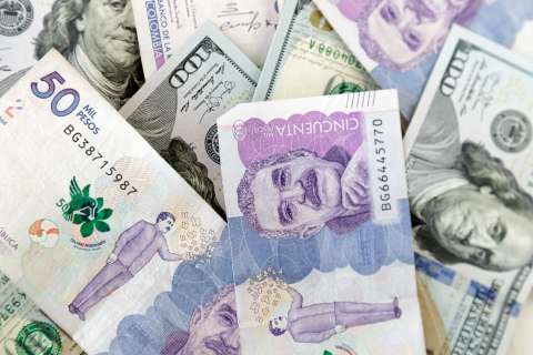 ¿El terremoto hizo más barato el dólar? Así se ha movido el peso colombiano estas semanas