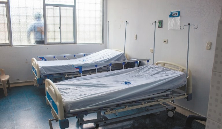 Chocó: sin camas de UCI en la red de salud pública ni bioseguridad para médicos
