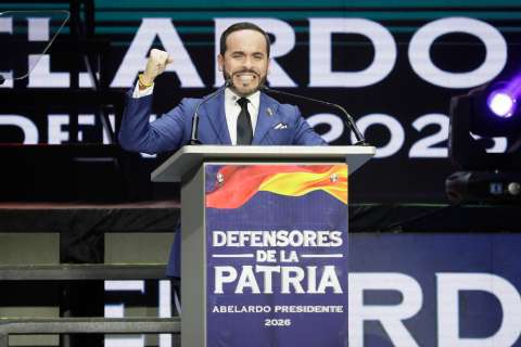 Estos son los detalles por los que De la Espriella pide juicio político para Petro