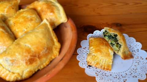 Recetas vegetarianas: empanadas de tofu y espinaca ideales para cualquier reunión