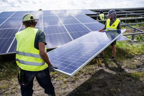 Minminas priorizó COP 935.000 millones para proyectos de energía solar
