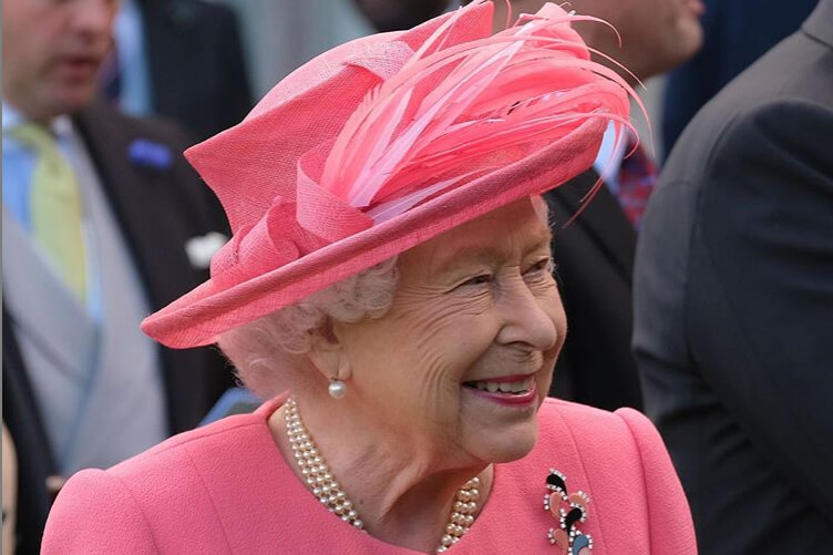 Uno de los secretos de Isabel II para su longevidad es su actitud positiva frente a la vida.