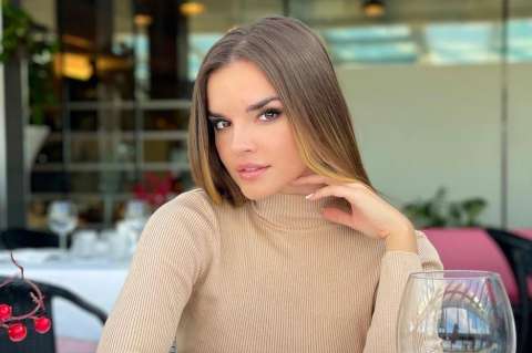 ¿Buscando poses sexys para fotos? Ideas que conquistarán toda la atención al instante