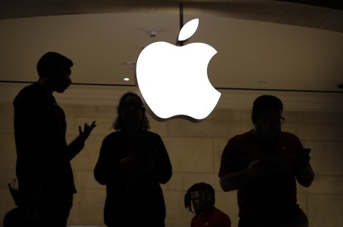 Denuncian a Apple y Samsung en Estados Unidos por las radiaciones de sus móviles