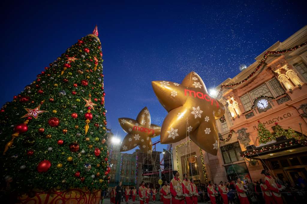 Universal’s Holiday Parade featuring Macy’s.