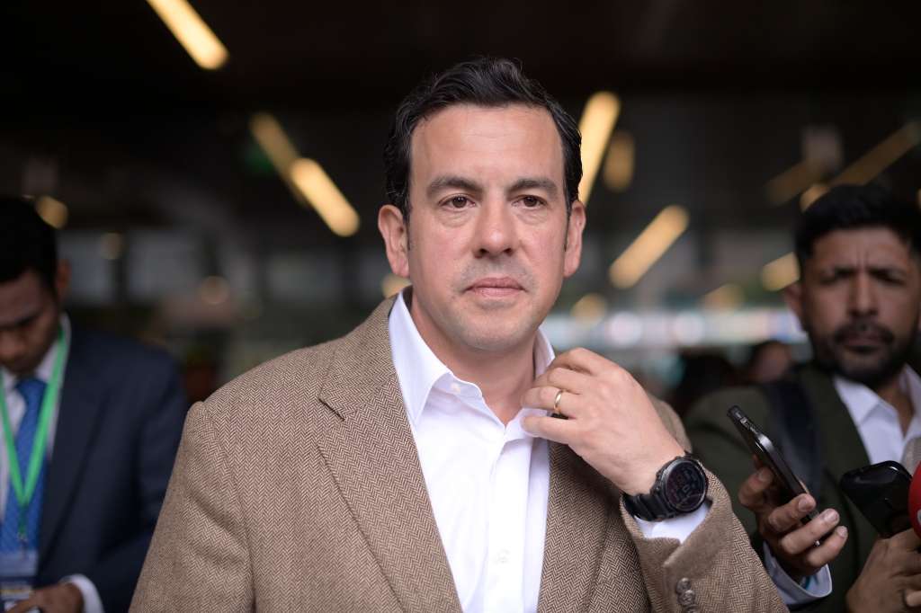 Desde la Casa de Nariño y tras un consejo de ministros, el presidente Abelardo de la Espriella anunció la destitución de Rodrigo Lara Restrepo como ministro del Interior.