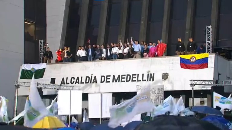 El dilema estratégico de los alternativos para luchar por la Alcaldía de Medellín