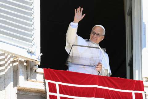 Vaticano devuelve 62 objetos indígenas a Canadá tras petición de comunidades hecha en 2022