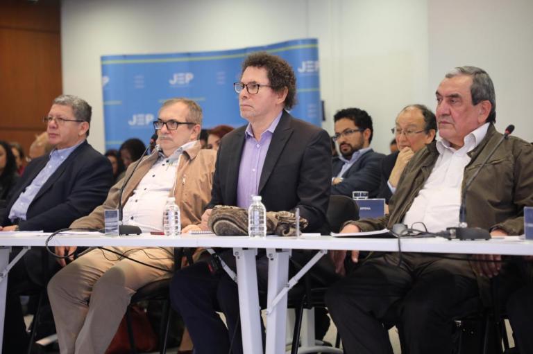 ‘Las versiones de las Farc por reclutamiento, un paso sin precedentes’: organizaciones sociales