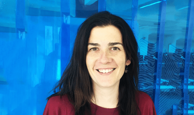 Esther García Garaluz es cofundadora de la firma Eneso, que desarrolla dispositivos para personas con discapacidad. / MIT Technology Review