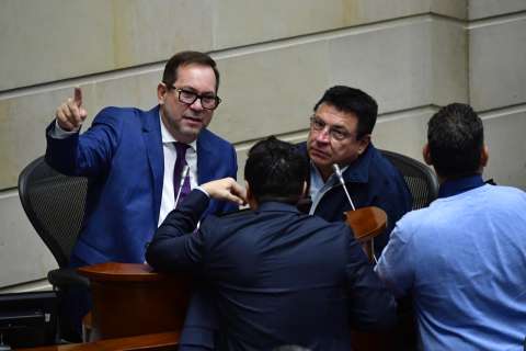 Congreso le exigió al Gobierno profundizar protección a candidatos y otros líderes políticos