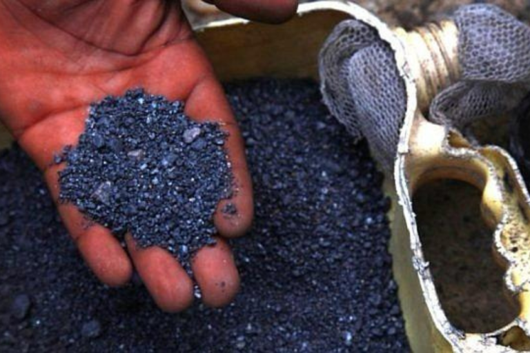 La ruta opaca del coltán en Colombia: contrabando y control armado para exportar “oro negro”