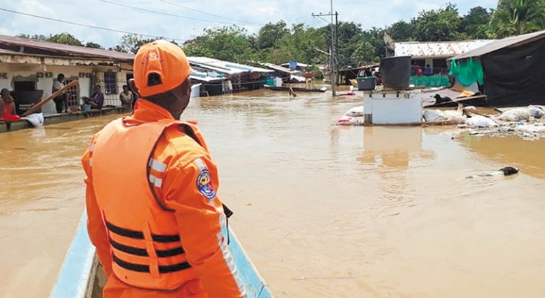 Plan para Chocó tras emergencia invernal incluye reubicación de dos corregimientos