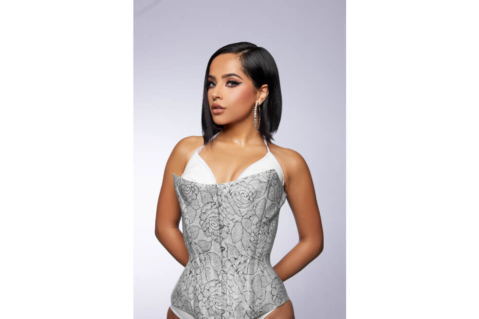 Becky G ha colaborado con Bad Bunny, J Balvin, Maluma, Anitta, C. Tangana y Thalía, entre otros. / EFE