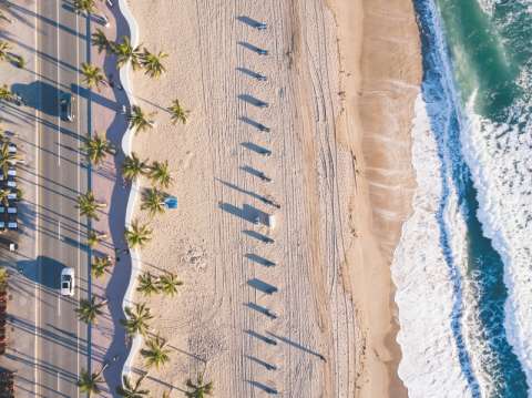Viaje por carretera entre Miami y Orlando: destinos imperdibles en el camino