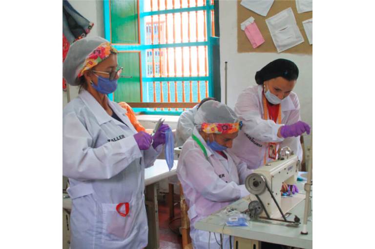 La Escuela Taller de Caldas suma esfuerzos en la lucha contra el COVID-19